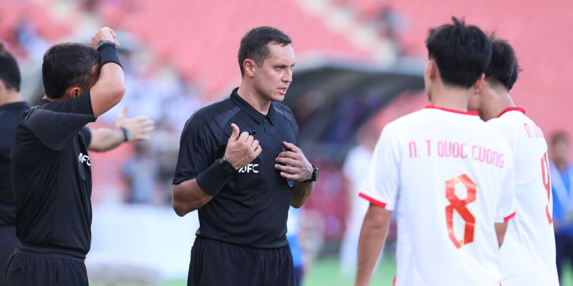 vi sao trong tai be co cong nhan ban thang cua dinh bac 3110.jpg