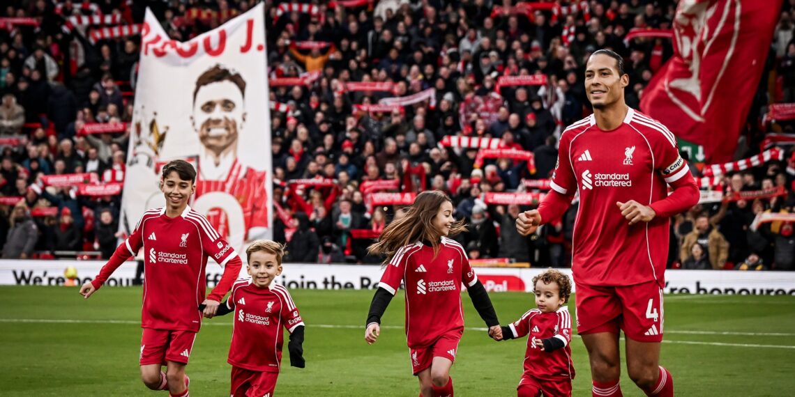 virgil van dijk liverpool phai tim moi cach de chien thang.jpg