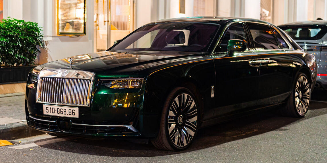 xe sieu sang rolls royce gia 50 ty cua dai gia ha noi gan bien so gia 110 trieu 2381.jpg