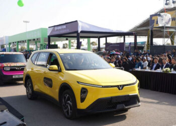 xehay vf trien lam 271225 4.jpg