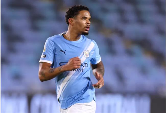 Cầu thủ đầu tiên rời Man City vào tháng 1 3 1201165217.png