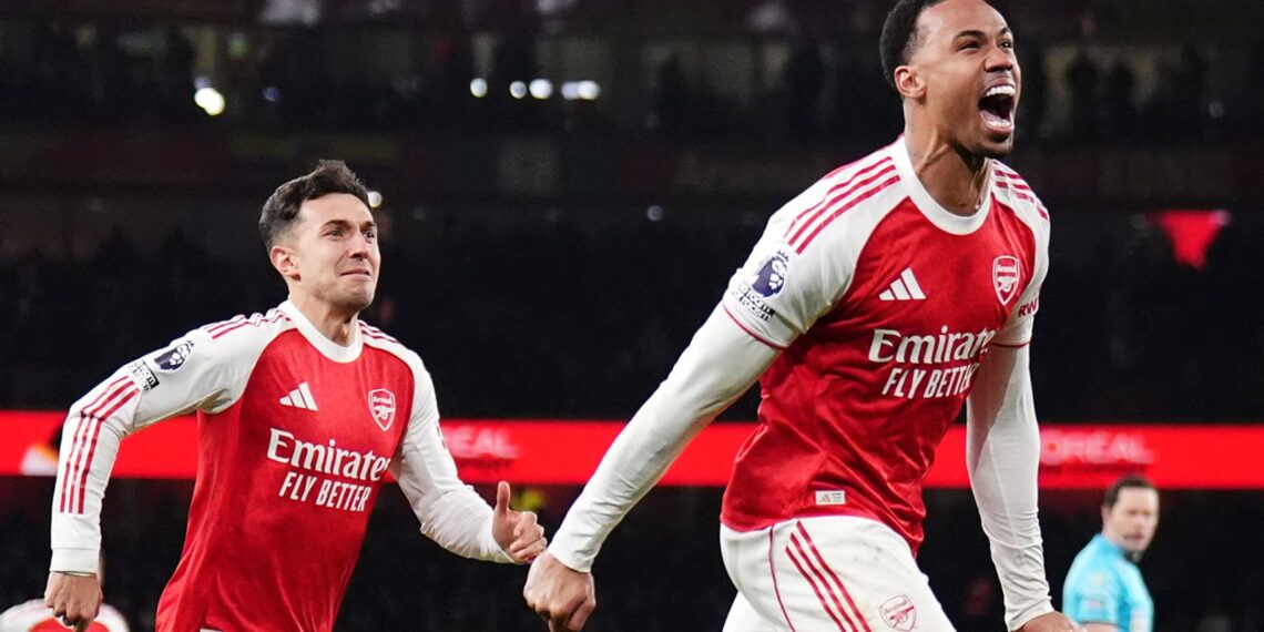 Arteta ngợi khen cặp Gabriel sau trận thắng Aston Villa arsenal 3112083617.jpg