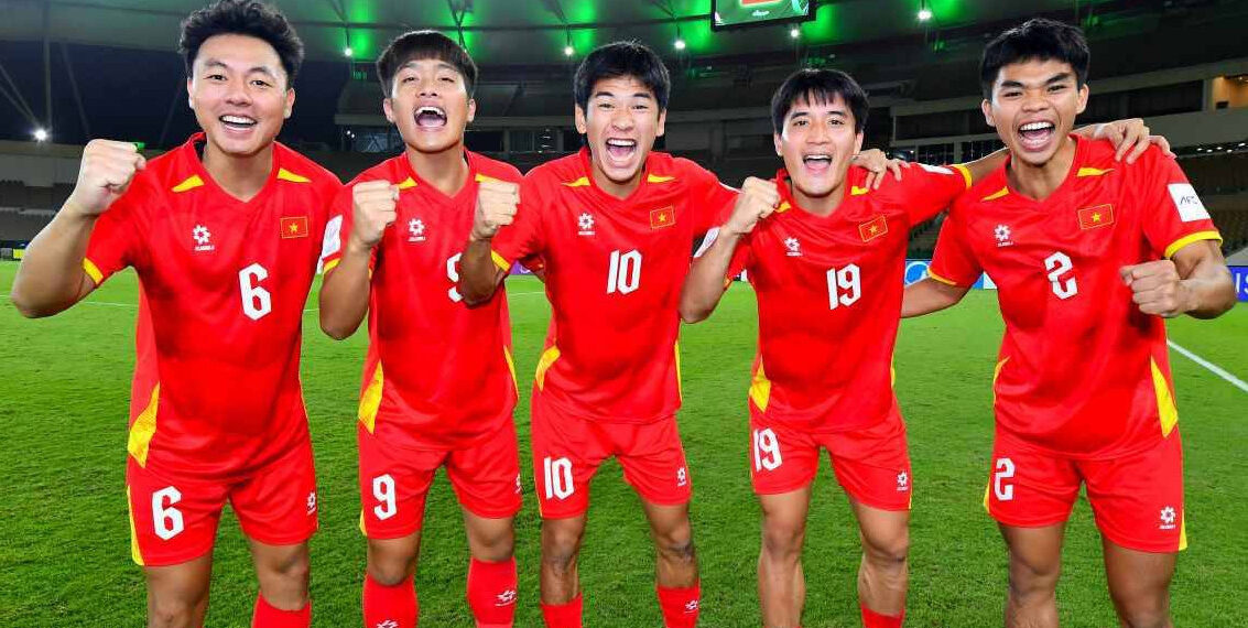 cau thu u23 viet nam hua chac nich thang trung quoc vo dich chau a 689.jpg