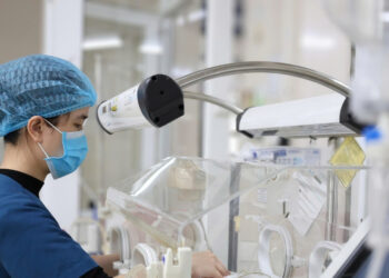 chong do de cho vo tai phong tro tu tay cat day ron cho con 1992.jpg