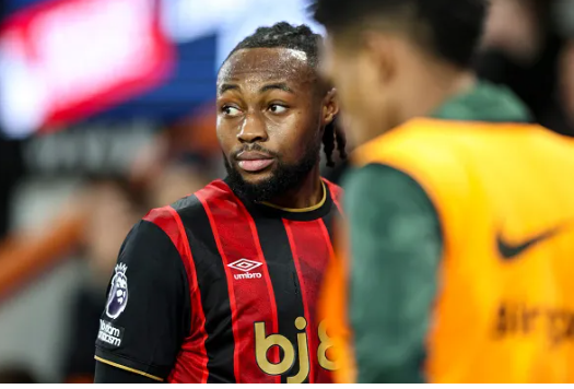 Điểm tin bóng đá tối 31/12: Man City ở rất gần mục tiêu của MU Điểm tin bóng đá tối 31/12: Man City ở rất gần mục tiêu của MU