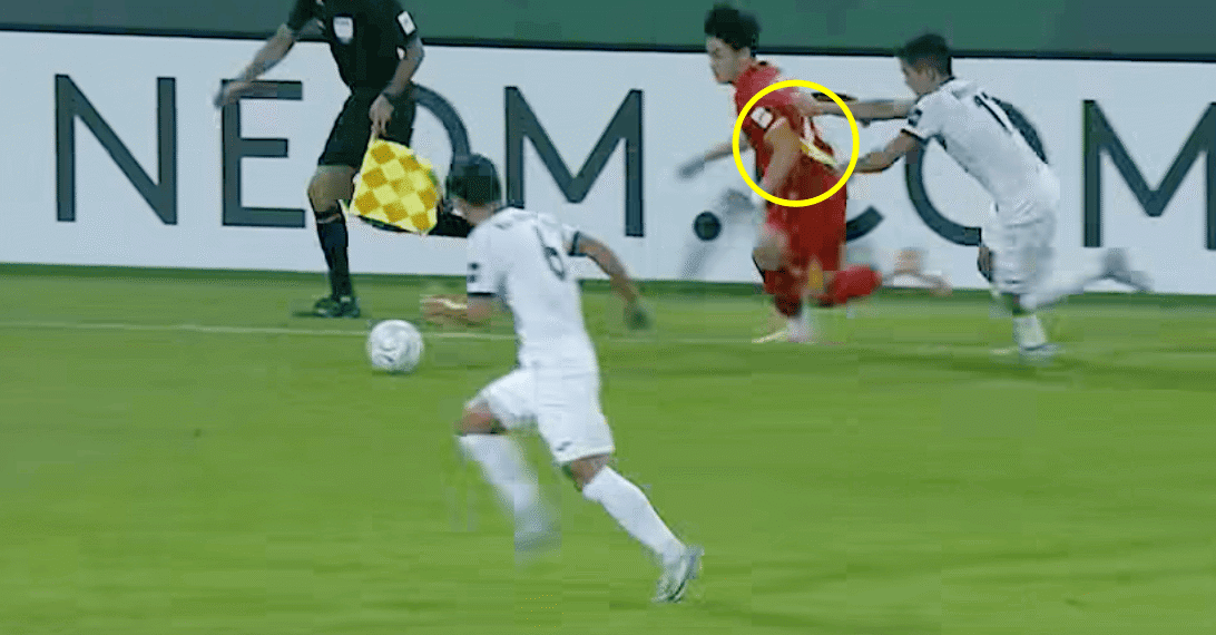 dinh bac bi doi thu giat bang doi truong.png