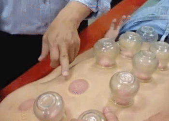 dot quy nang khi nho chi gai giac hoi 1409.png