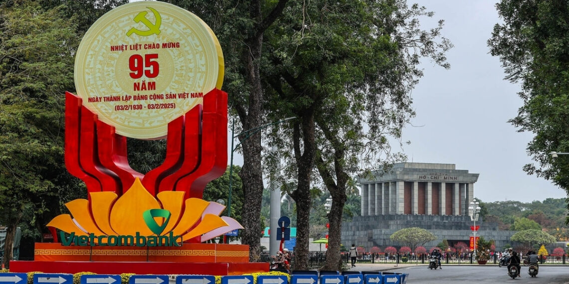 ha noi lot top 2 diem den duoc yeu thich nhat chau a 2026 457.jpg