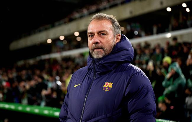 hansi flick binh than voi tran thang thu 11 lien tiep cua barca.jpg