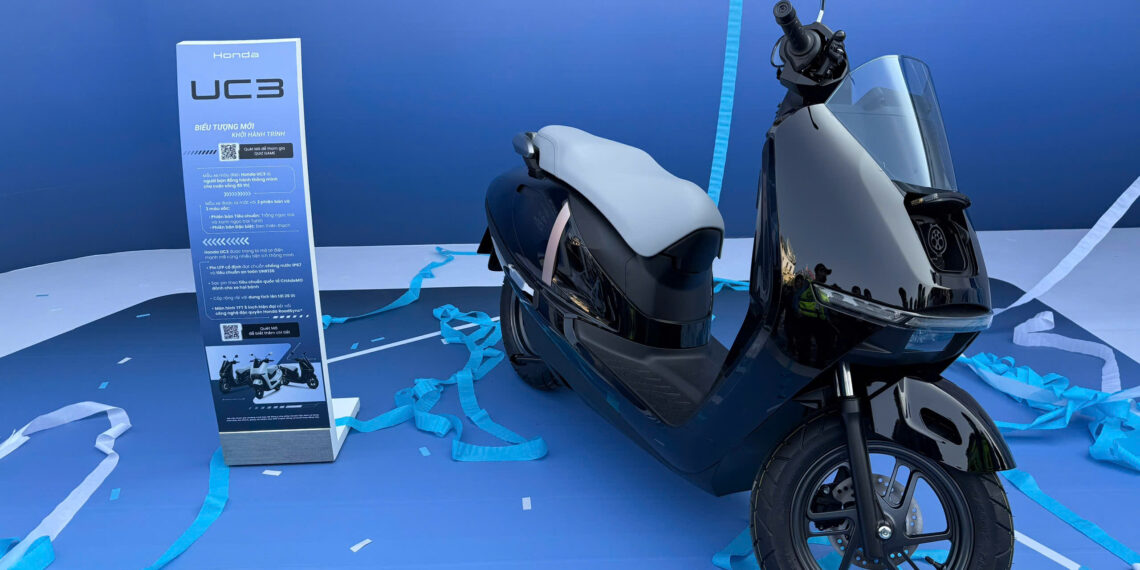 honda uc3 jpg.15917.jpeg