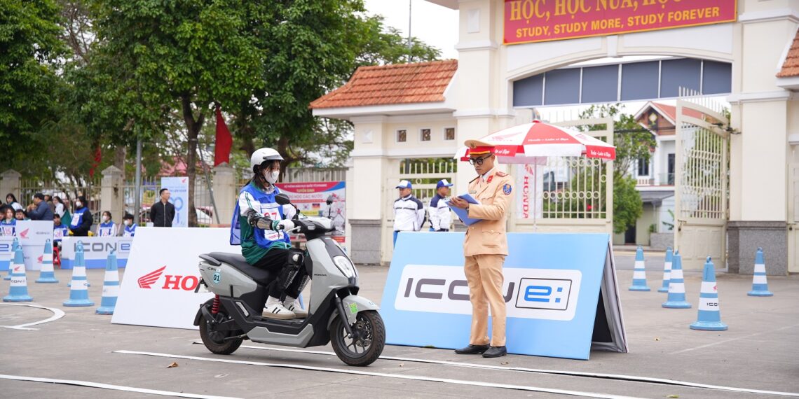 kiem tra ky nang lai xe gan may an toan cho hoc sinh thpt jpg.15784.jpeg