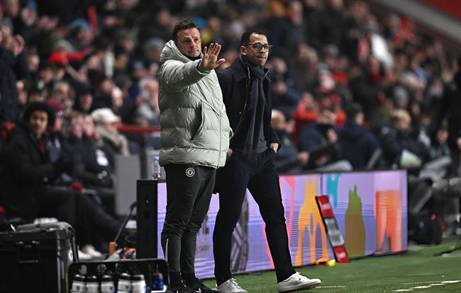 Liam Rosenior nói gì khi được so sánh với Mikel Arteta liam rosenior noi gi khi duoc so sanh voi mikel arteta.jpg