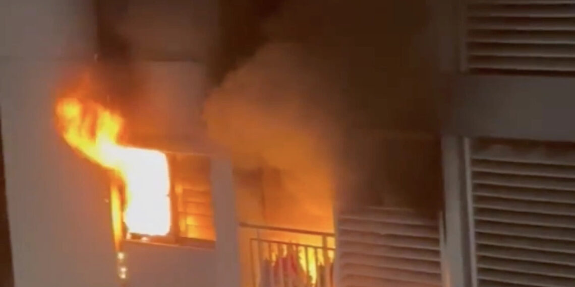 me va con gai lon trong vu chay chung cu o tphcm da tu vong sau 3 ngay dieu tri 2230.webp.jpeg