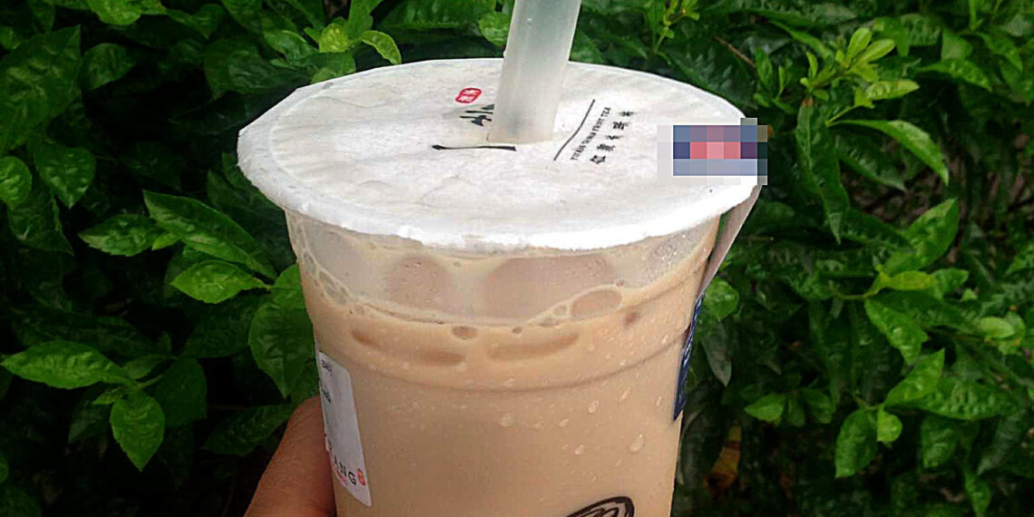 moi ngay dung 2 ly do uong quen thuoc co gai suy than phai loc mau ca doi 2198.jpg