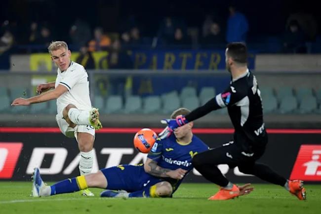 nhan dinh hellas verona vs bologna 00h30 ngay 161 vuot ai bentegodi.jpg