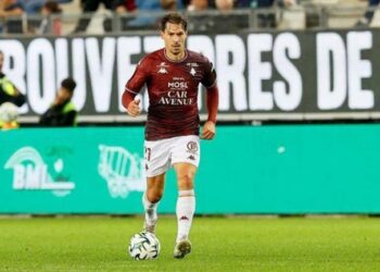 nhan dinh metz vs lyon 23h15 ngay 251 noi dai chuoi thang.jpg