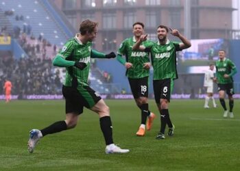 nhan dinh sassuolo vs juventus 02h45 ngay 71 lao ba vuot kho.jpg