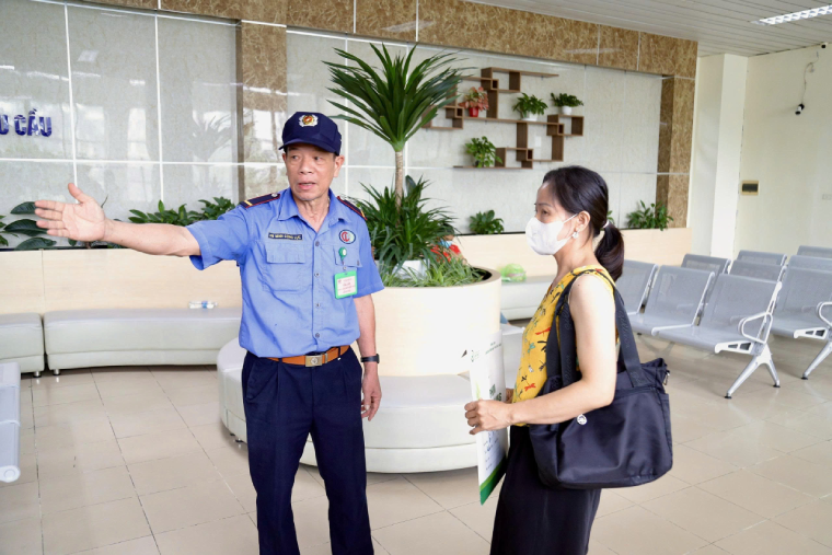 Tôi vừa mừng, vừa lo ong phuc 2 624 2474.png