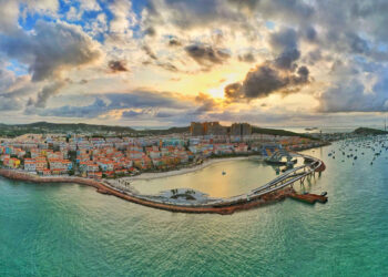 phu quoc buoc vao cao diem tet nguyen dan phong luu tru khan hiem 1168.jpg