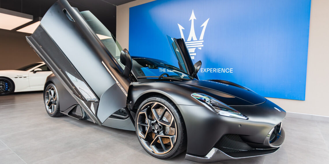 sieu xe maserati ban gioi han gia 22 ty dau tien tai viet nam co gi dac biet 328.jpg