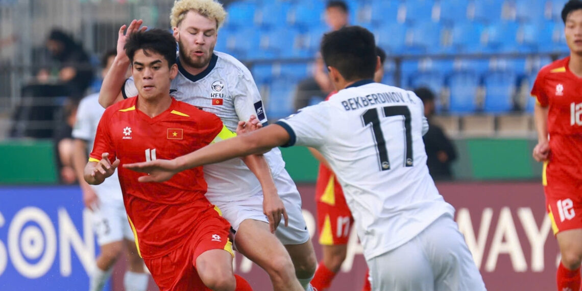 ‘U23 Việt Nam bùng nổ nhờ chiêu độc của HLV Kim Sang Sik’ u23 viet nam bung no nho chieu doc cua hlv kim sang sik 774.jpg