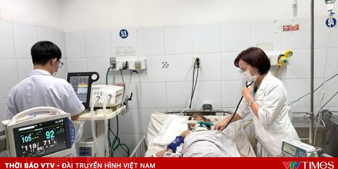 uon van 74590395403764259726564 85149060557611601050070.jpg