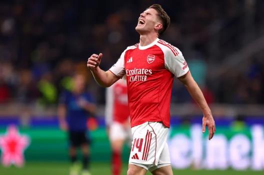 Michael Owen nghi ngờ khả năng của Viktor Gyokeres 2 1502071000.png