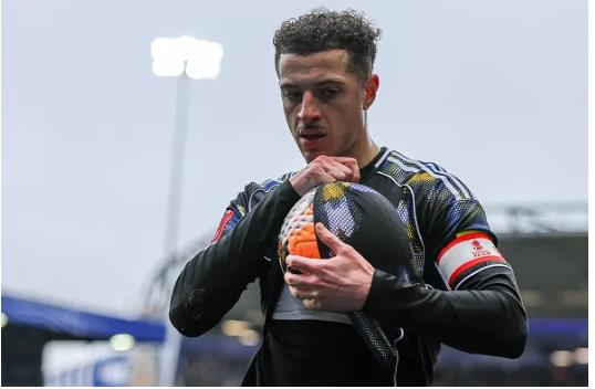 Chelsea bị chỉ trích vì để Ethan Ampadu ra đi 2 2502162327.png