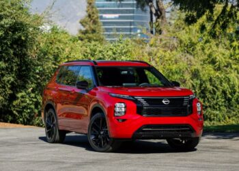 2026 nissan rogue plug in hybrid 1 jpg.16712.jpeg