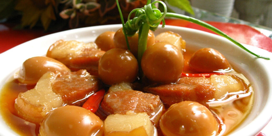 3 nguyen tac khi an thit kho tau va nau dong 1255.jpg