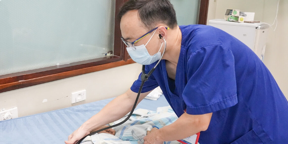 3 trẻ nguy cơ tử vong sau vài giờ chỉ từ dấu hiệu đau bụng, buồn nôn 3 tre nguy co tu vong sau vai gio chi tu dau hieu dau bung buon non 312.jpg