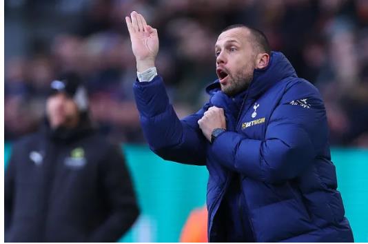 Tottenham muốn giữ trợ lý của Thomas Frank, nhưng… 5 2502170115.png