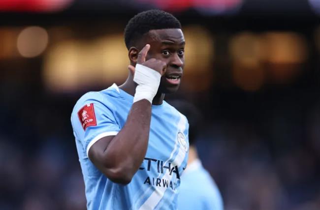 Man City chế giễu MU sau chiến thắng trước Salford City 7 1502214154.png