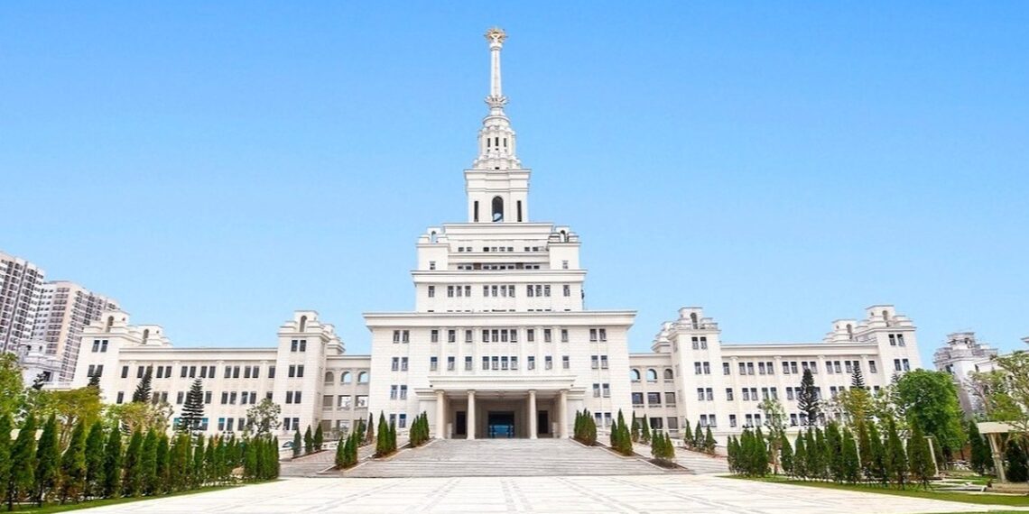 Vingroup đào tạo 20.000 nhân tài AI thực chiến – phụ cấp 8 triệu đồng/tháng