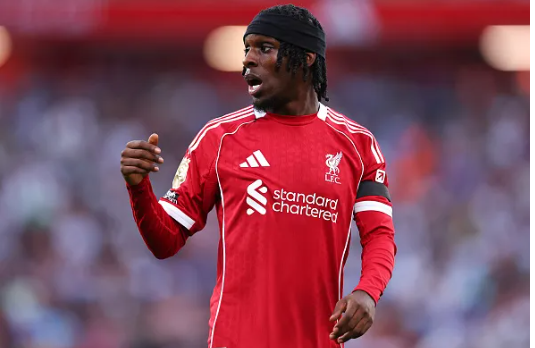 arne slot cap nhat tinh hinh luc luong liverpool truoc vong 27.png