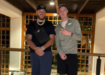 ba89b6a51b9395cdcc82 1 1902085231.jpg