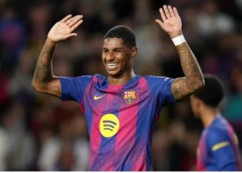 barca kich hoat dieu khoan mua dut rashford.png