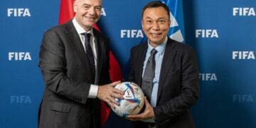 bong da viet nam nhan loi chuc tu chu tich fifa.jpeg