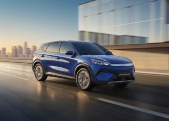 BYD Atto 3 Evo ra mắt: Chuyển sang dẫn động cầu sau, pin lớn hơn, sạc đầy chạy được 510km byd atto 3 evo 5 jpg.16757.jpeg