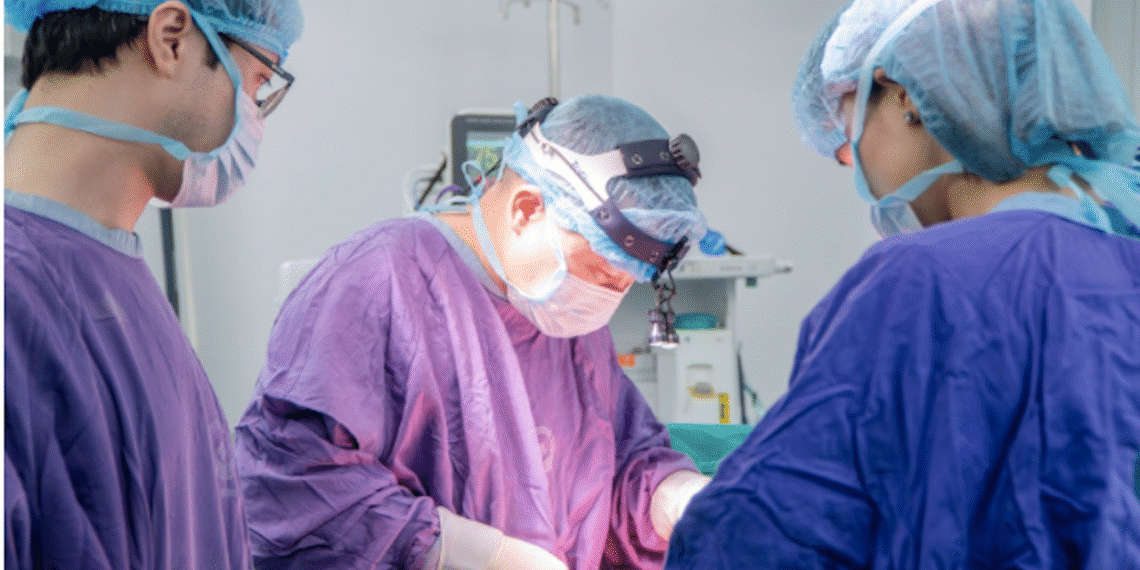 dau hieu canh bao vo tui nguc khi choi pickleball 1778.png