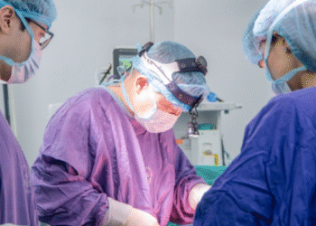 dau hieu canh bao vo tui nguc khi choi pickleball 1778.png