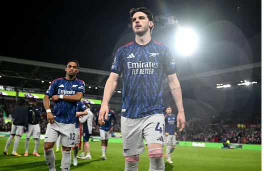 Declan Rice và cú hích từ Beckham cho tham vọng danh hiệu declan rice va cu hich tu beckham cho tham vong danh hieu.png