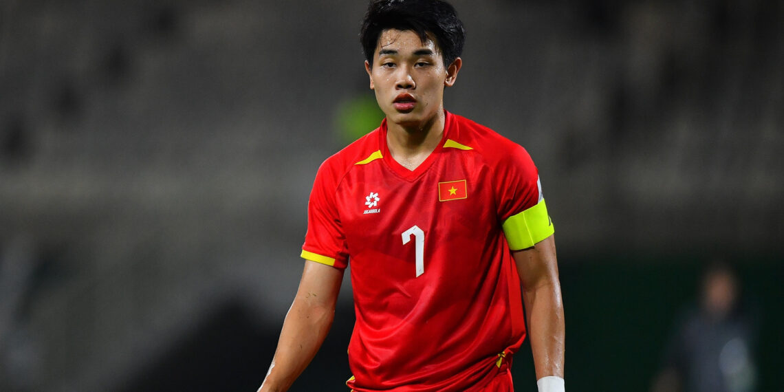 Đình Bắc chính thức nhận án phạt từ AFC dinh bac chinh thuc nhan an phat tu afc 1940.jpg