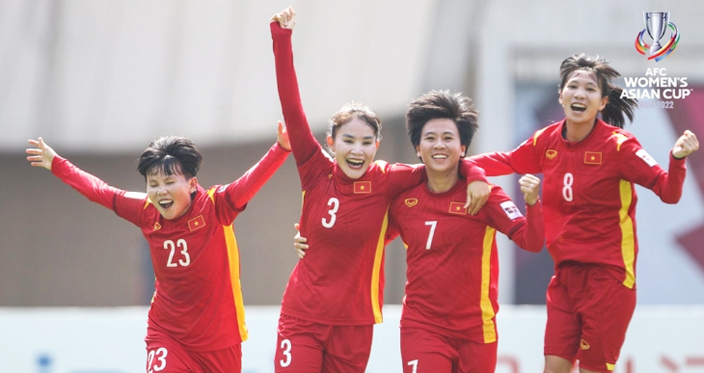 Bóng đá Việt Nam được tôn vinh "vĩ đại nhất châu Á" dt nu viet nam 2302142255.jpg