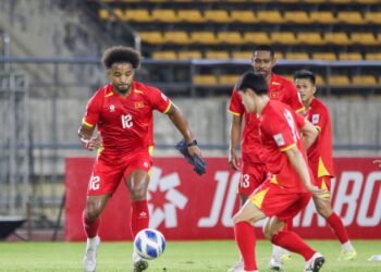 dt viet nam tut thu hang tren bxh fifa.jpg