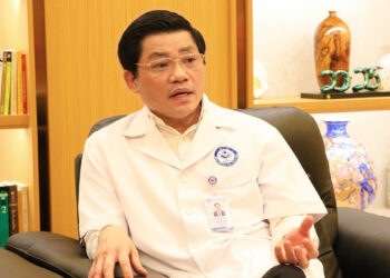 Tôi làm quản lý nhưng không rời chuyên môn sản phụ khoa giao su nguyen duy anh toi lam quan ly nhung khong roi chuyen mon san phu khoa 1042.jpg