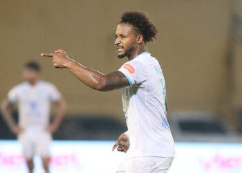 HLV Nam Định lên tiếng bảo vệ Xuân Son hlv nam dinh len tieng bao ve xuan son 2604.jpg