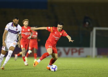 hlv cua pvf cand xem thanh nhan nhu trung tam cua clb.jpg