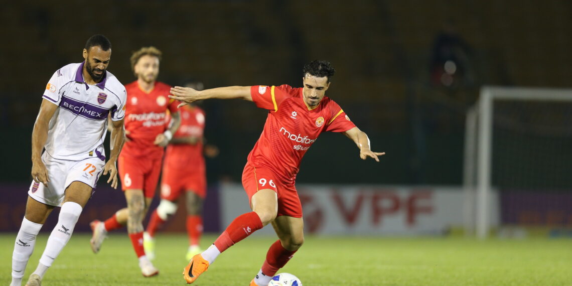 hlv nguoi nhat bao tin vui ve chan thuong cua bui vi hao.jpg