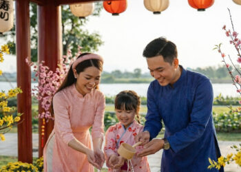 hoi hoa xuan waterpoint 2026 tet viet giao thoa sac xuan nhat ban 870.jpg